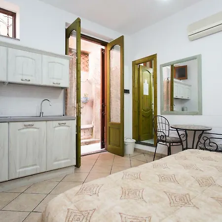 Nocleg ze śniadaniem Diana Brown