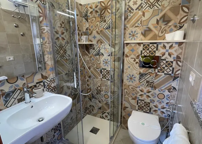 Diana Brown Lipari (Isola Lipari)