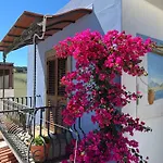 Bed & Breakfast Diana Brown Lipari (Isola Lipari)