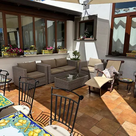 Diana Brown Frühstückspension Lipari (Isola Lipari)