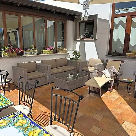 Diana Brown 3* Lipari